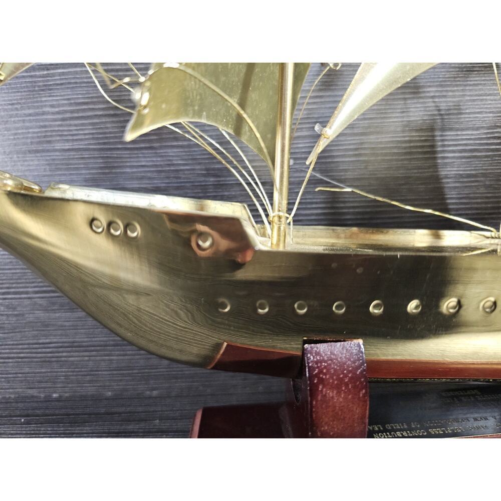 Vintage Brass Sailing Ship Model Display The Sagres Portugal Figure Statue Boat - Picture 10 of 16
